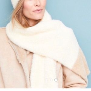 Anthropologie Sleeping on Snow scarf AND hat!! EUC